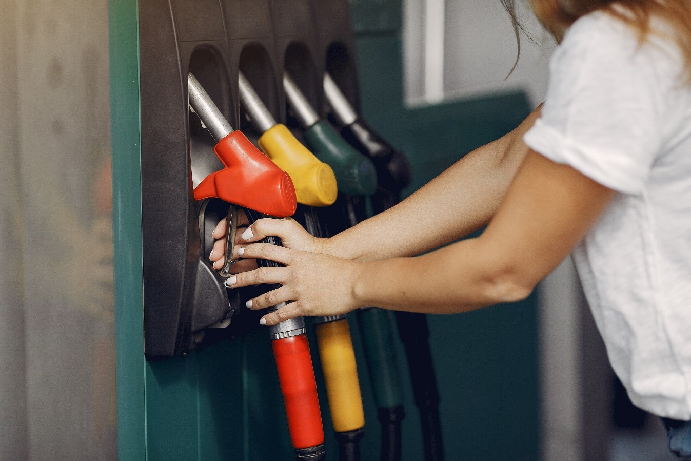 ¿En qué se diferencian el diésel y la gasolina?